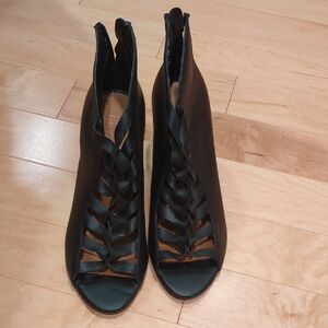 Kelsi Dagger Black Leather Women's Heeled Boots